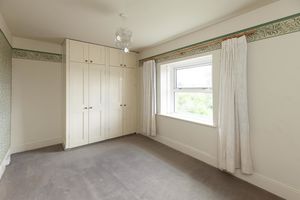 Bedroom- click for photo gallery